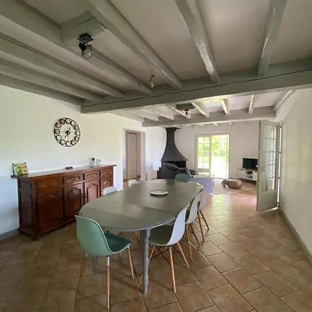 Semesterbostad Baketsua