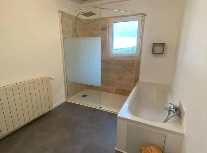 Baketsua 度假居 圣皮索内维尔